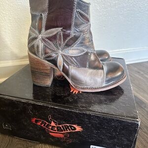 Freebird Women's Flower Heeled Boots with Stitch Detail